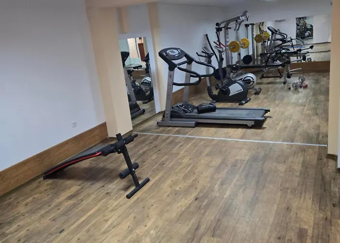 Lovely 2-bedroom Serviced With Apartment